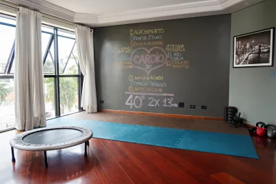 Dicas para montar sua academia em casa e projetos para se inspirar