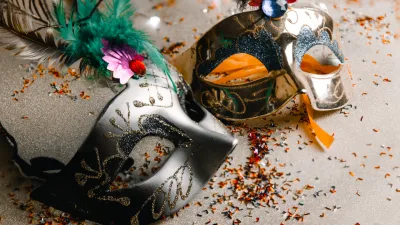 Abre e fecha das lojas de decoração de Curitiba durante o carnaval 2021