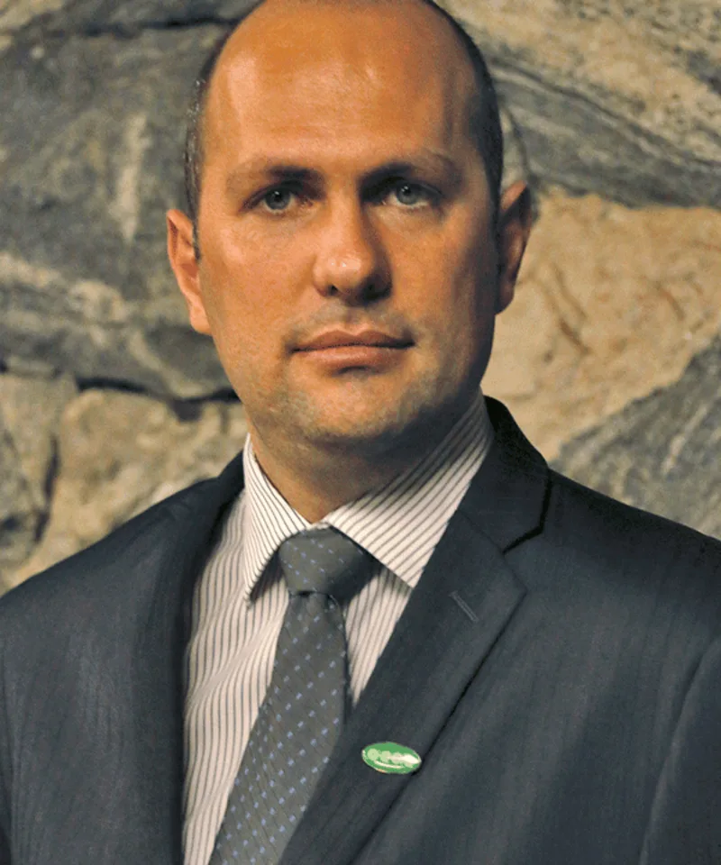 Milton Carlos Zanelatto Gonçalves foi recém-eleito novo presidente do Conselho de Arquitetura e Urbanismo do Paraná.