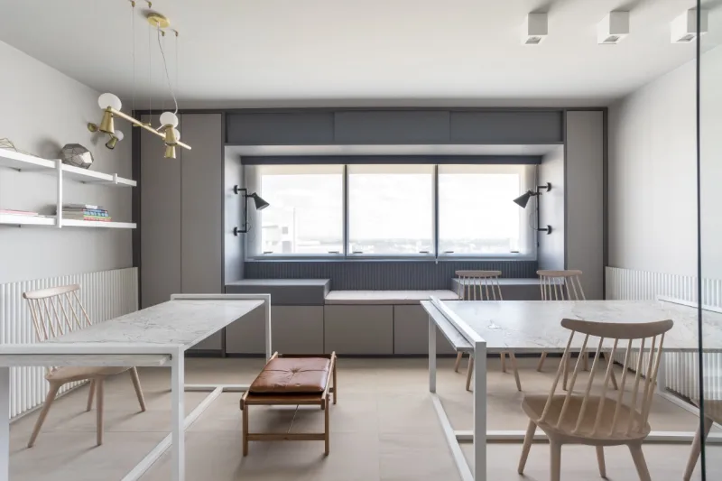 Cinza é tom coringa na hora de projetar e decorar ambientes neutros e atemporais