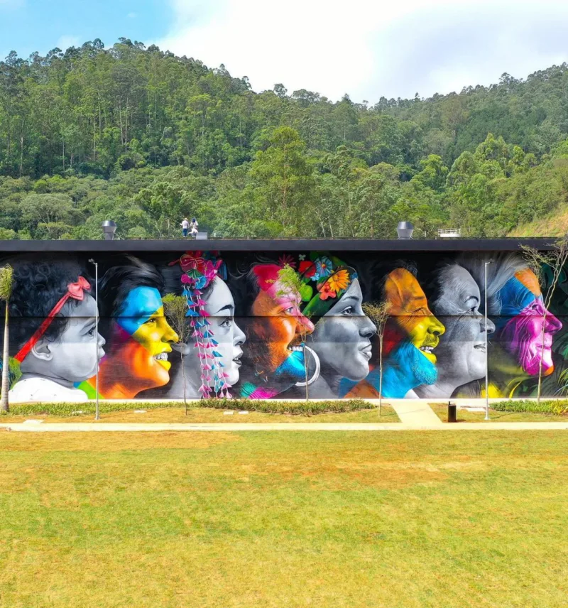 EcoParada Madero abre as portas com mural de Kobra de 600 m² e plantas tecnológicas de Cingapura