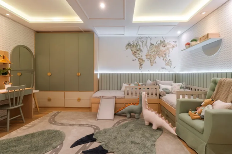Na Era dos Dinossauros, quarto projetado pelas arquitetas Keyla Kinder e Fernanda Viero, da Kids Arquitetura