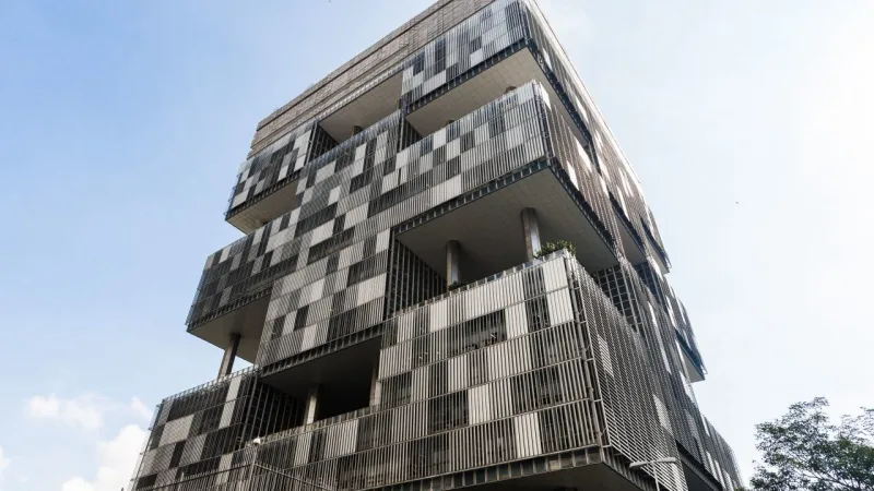 Sede da Petrobrás, no Rio de Janeiro, construída entre 1966 e 1967, tornou-se o projeto mais conhecido do arquiteto.