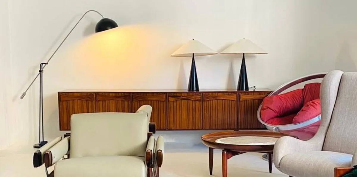 Antiquário Cristiano Ross está de casa nova em Curitiba para inaugurar novo momento da galeria, com mais ênfase em peças do século 20.
