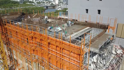 Edifício de luxo em Balneário Camboriú usa método construtivo que reduz o tempo de obra