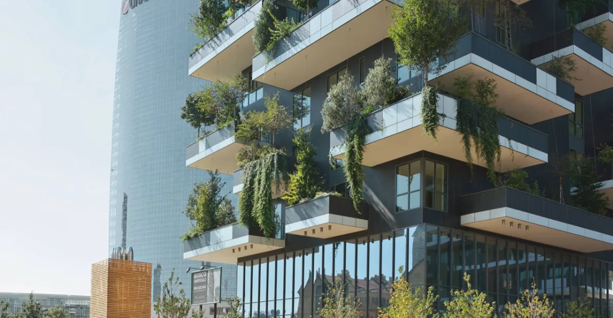 Bosco Verticale, em Milão: edifícios abrigam mais de 800 árvores de pequeno a grande porte.