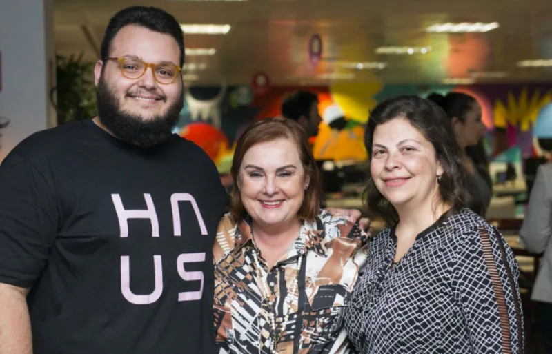 Luan Galani, Márcia Carazzai, da Agapanthus e Karina Fonseca. Foto: Leticia Akemi