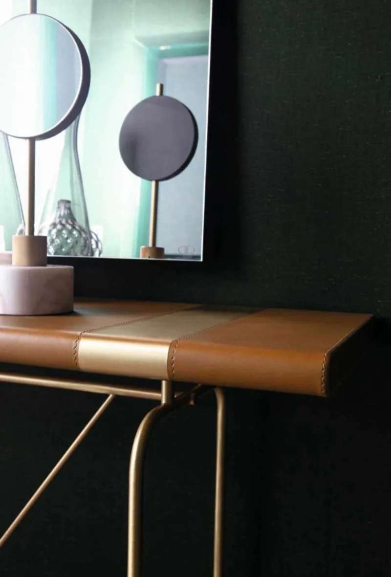 Madeira Misia Console Via Lazio 41
