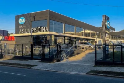 Nova loja conceito da iGUi tem piscinas instaladas e nova linha de produtos