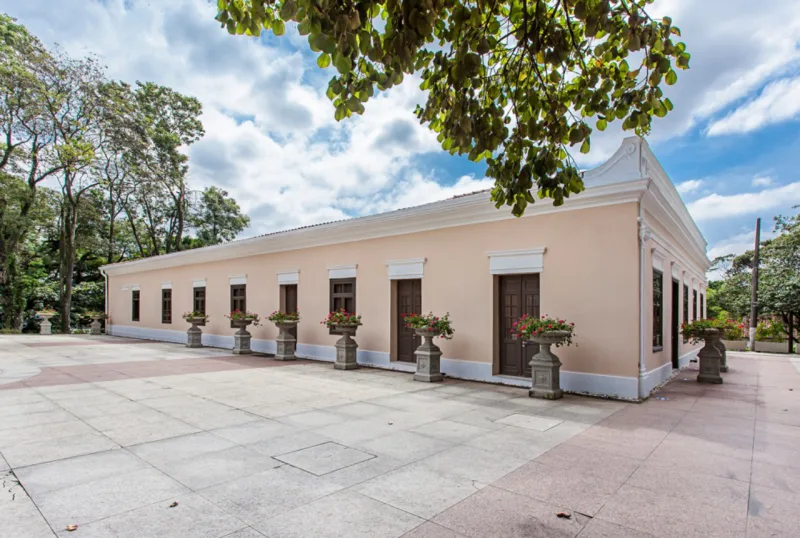 Após reformas, casarão histórico sedia primeiro Museu da Vacina da América Latina