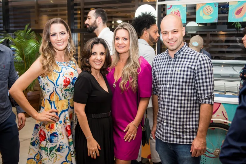 Cinandra Geremia, Fernada De Stefano, Jocymara Nicolau e Leandro Lorca