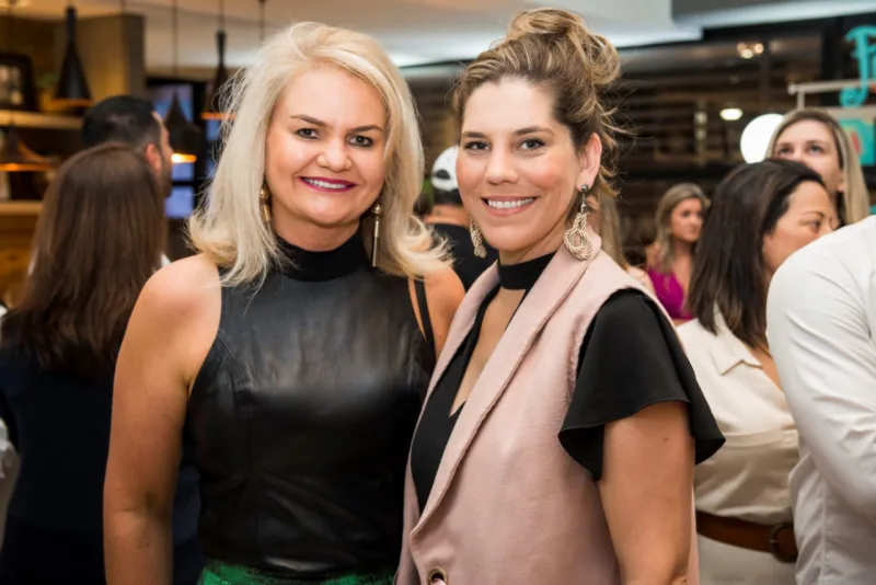 Vera Lucia Halicki e Renata Mueller