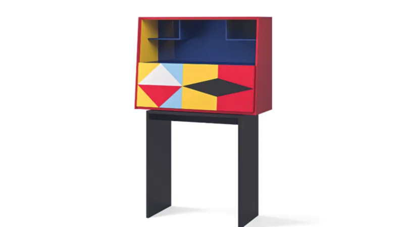 Com o auxílio de Elisa e Fulvia, filhas de Alessandro Mendini, a Porro lançou três peças com desenhos inéditos do mestre do design italiano, em uma série limitada de 100 unidades.
