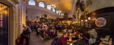 Em Utretch, Holanda, igreja gótica foi transformada em cervejaria belga. Foto: divulgação/Belgian Beer Café Olivier