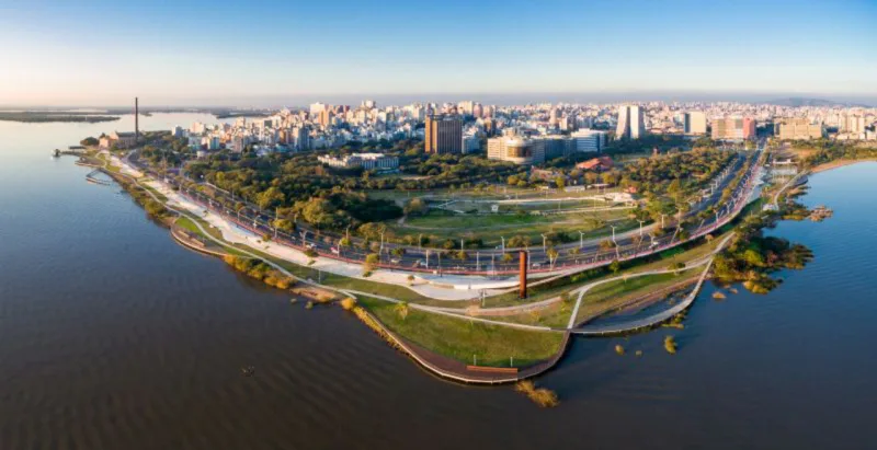 Primeira fase da revitalização da orla foi concluída em junho de 2018. Foto: Omar Freitas/Agência RBS