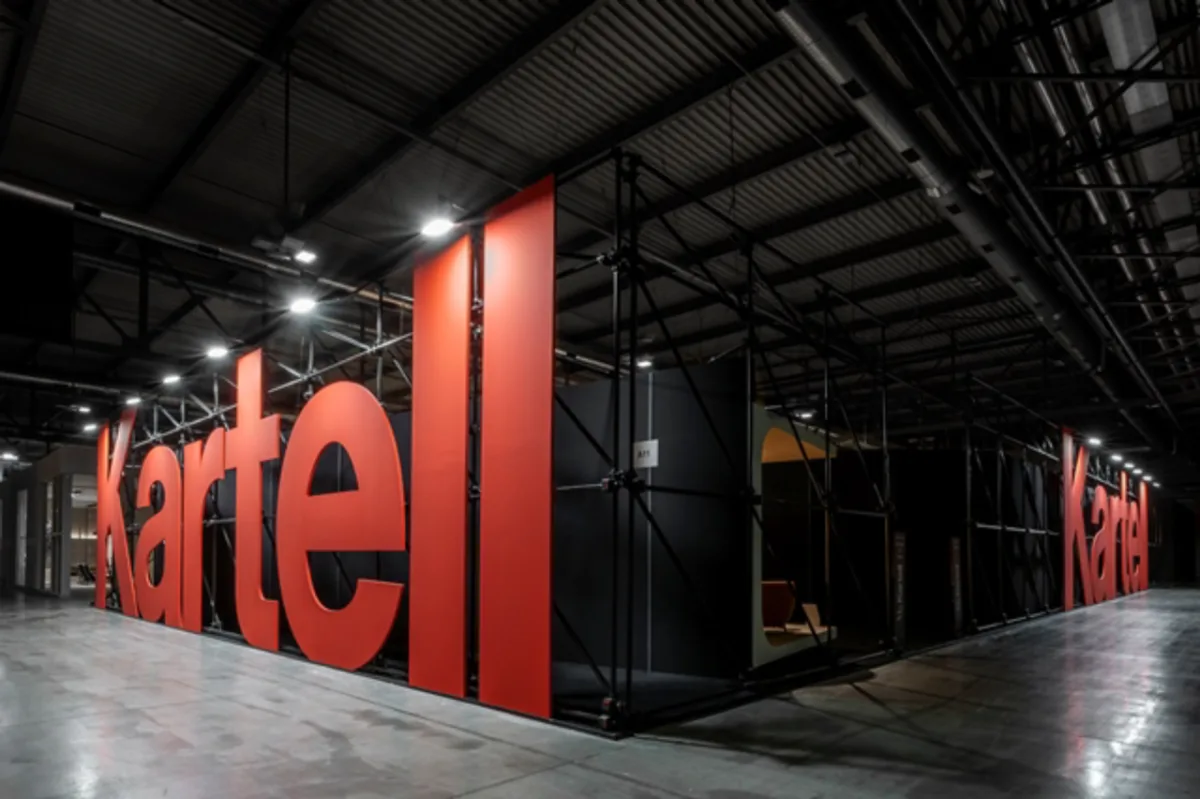 Estande da Kartell: 1.400 m² no Salone del Mobile.Milano