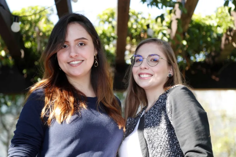 CAROL COSTA  / SOFÁ HAUS