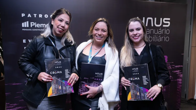 Rafaeli, Mariana Chagas e Ane.