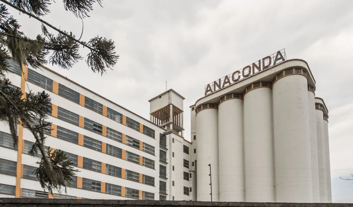 Moinho Anaconda, inaugurado em 1957, segue em atividade até hoje. Foto: Letícia Akemi / Gazeta do Povo