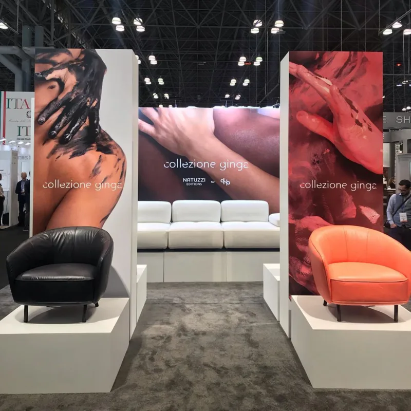 Stand da Colezzione Ginga Natuzzi Editions durante a ICFF 2019. Foto: Instagram/@raizproject