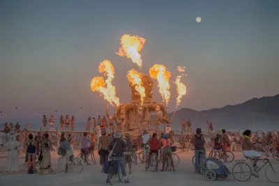 Festival Burning Man acontece desde 1980 em Nevada, nos Estados Unidos, e recebe 70 mil pessoas. Foto: Bob Wick/Flickr/Reprodução