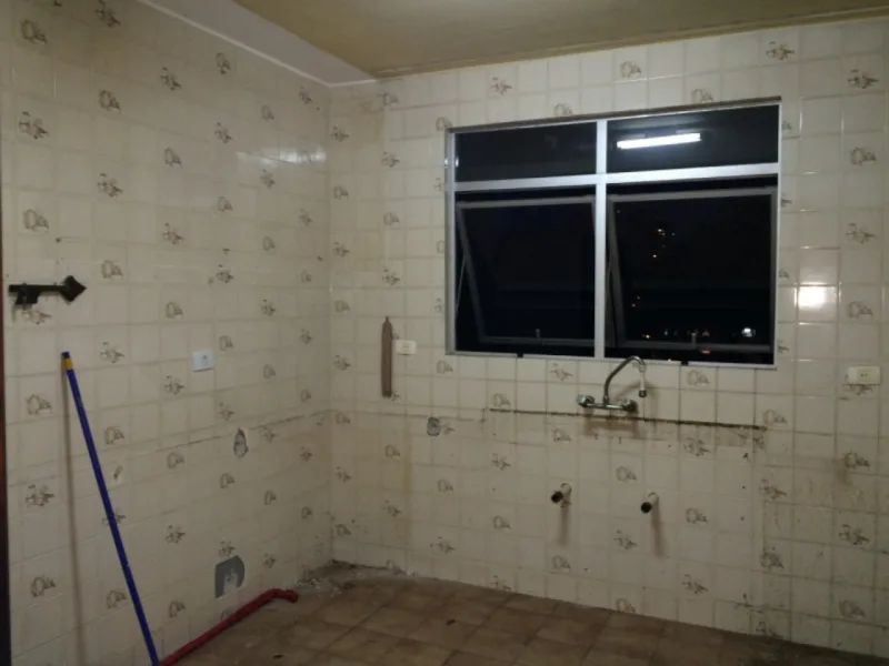O antes da cozinha demonstra o aspecto datado do ambiente. Foto: arquivo pessoal