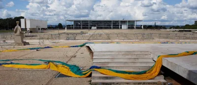 Iphan propõe plano de ação para restauro do patrimônio depredado em Brasília