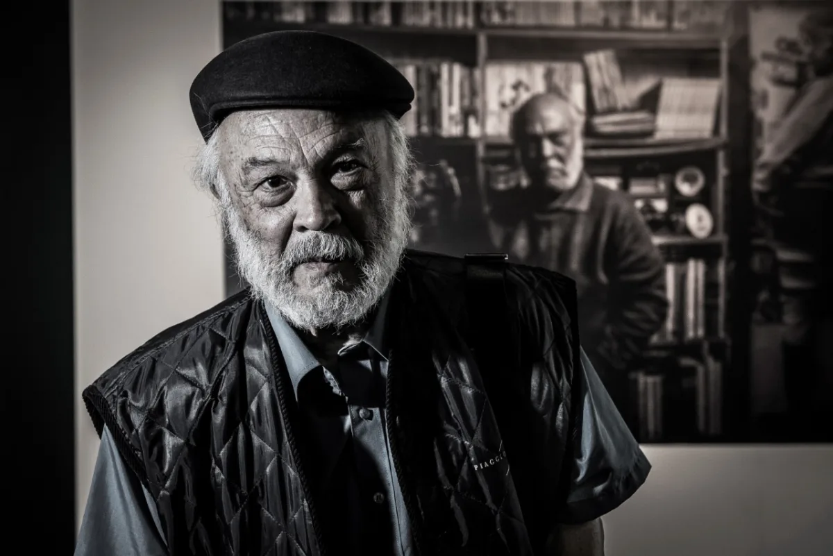 Exposição de obras inéditas, algumas guardadas há quase 50 anos, revelam um Key Imagure Junior para muito além da  arquitetura e do urbanismo. Foto: Leticia Akemi / Gazeta do Povo.   