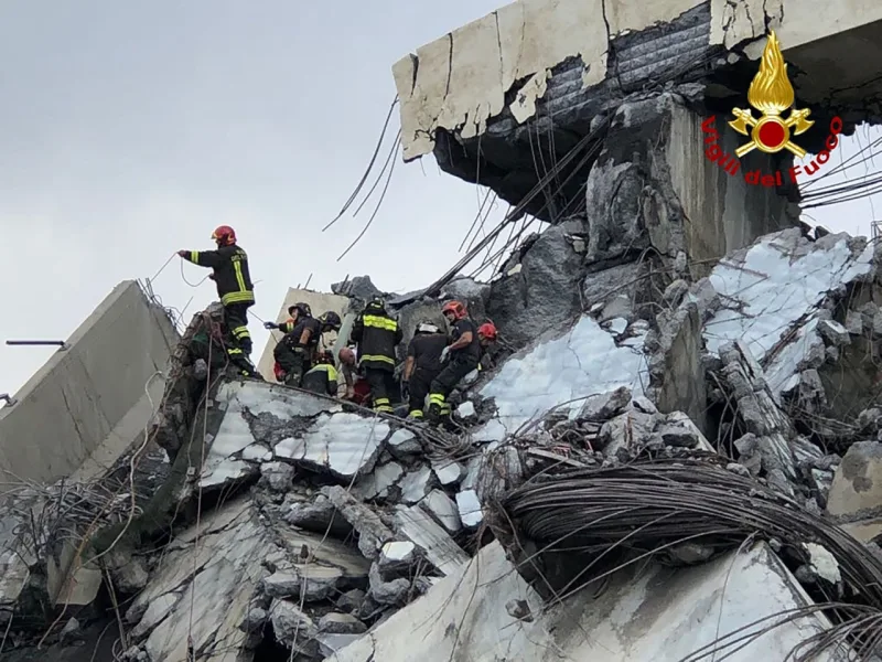 Foto:  Vigili del Fuoco / Handout / AFP
