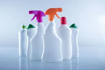 Anvisa proíbe dois produtos de limpeza “clandestinos”