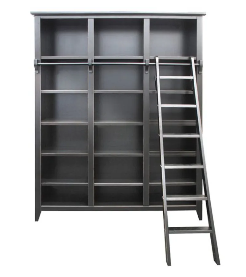 Estante Kumo, com desenho inspirado no mobiliário oriental, de R$ 2.899 por R$ 2.299.