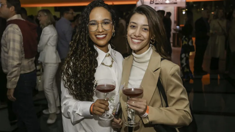 Vivian Leite e Manoela Gonçalves