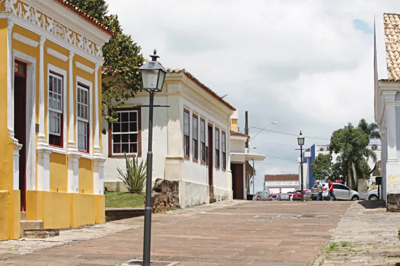 Centro histórico da Lapa, tombado em 1989 após muita pressão política e econômica contra. Foto: Antonio More / Arquivo / Gazeta do Povo