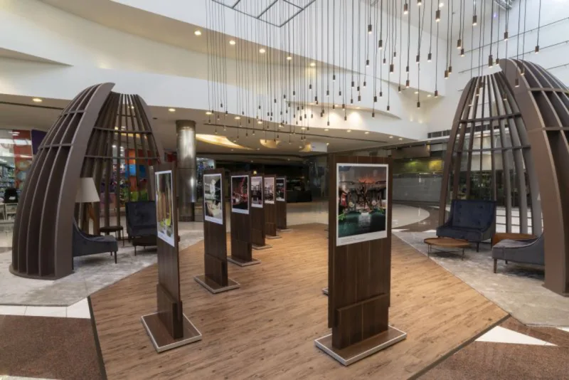 Mostra traz imagens dos 24 ambientes mais marcantes da história da Casa Cor Paraná. Fotos: Eduardo Von Linsingen