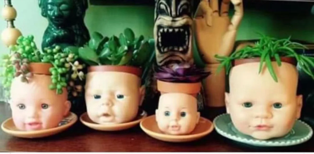 Conta no Instagram que compartilha decorações bizarras faz sucesso nos primeiros meses de criação. Foto: @PleaseHateTheseThings.