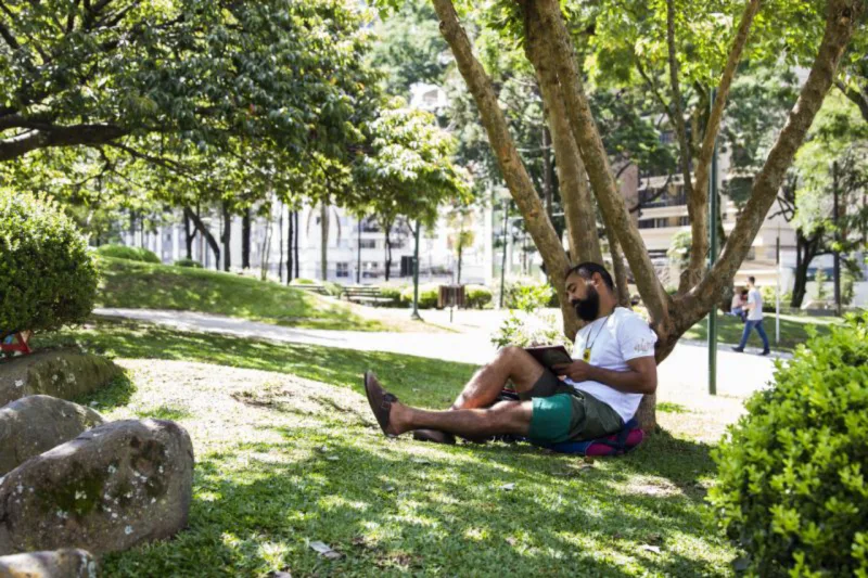 Croquis Urbanos se reúne na Praça do Japão