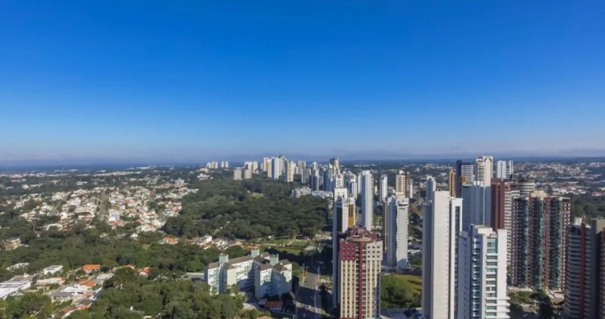 Empreendimento terá vista de 360º para a cidade, com destaque para o Parque Barigui. Foto: Divulgação 
