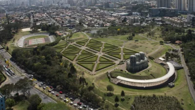 Grupo de arquitetos pretende obter mil assinaturas para pleitear encontro com prefeito Rafael Greca no início de 2018.   
Foto: Divulgação