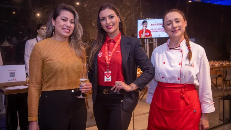 Simone Rodolfo, Thais Izabeli e Cristiane Ardigo.