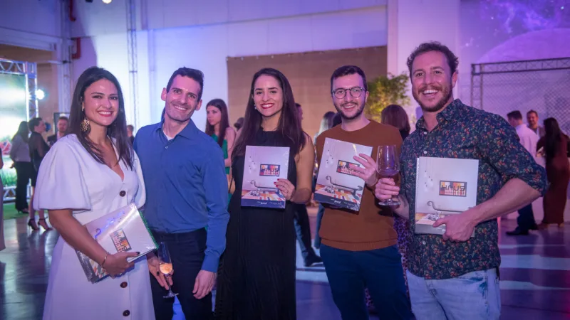 Taline Frade, Alan Esmanhoto, Daniela Moralez, Giba Santorio e Fernando França.