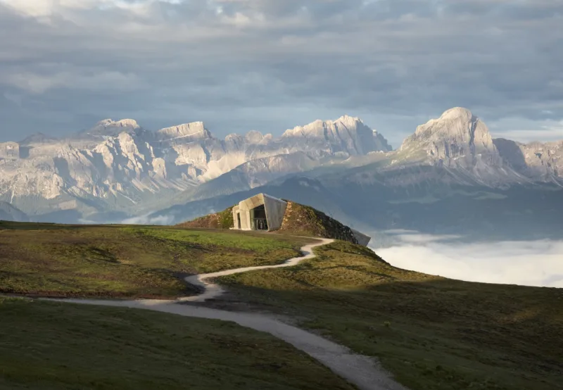Museu Messner da Montanha Corones / Zaha Hadid Architects. Foto: Tom Roe/arcaidimages.com/Sto