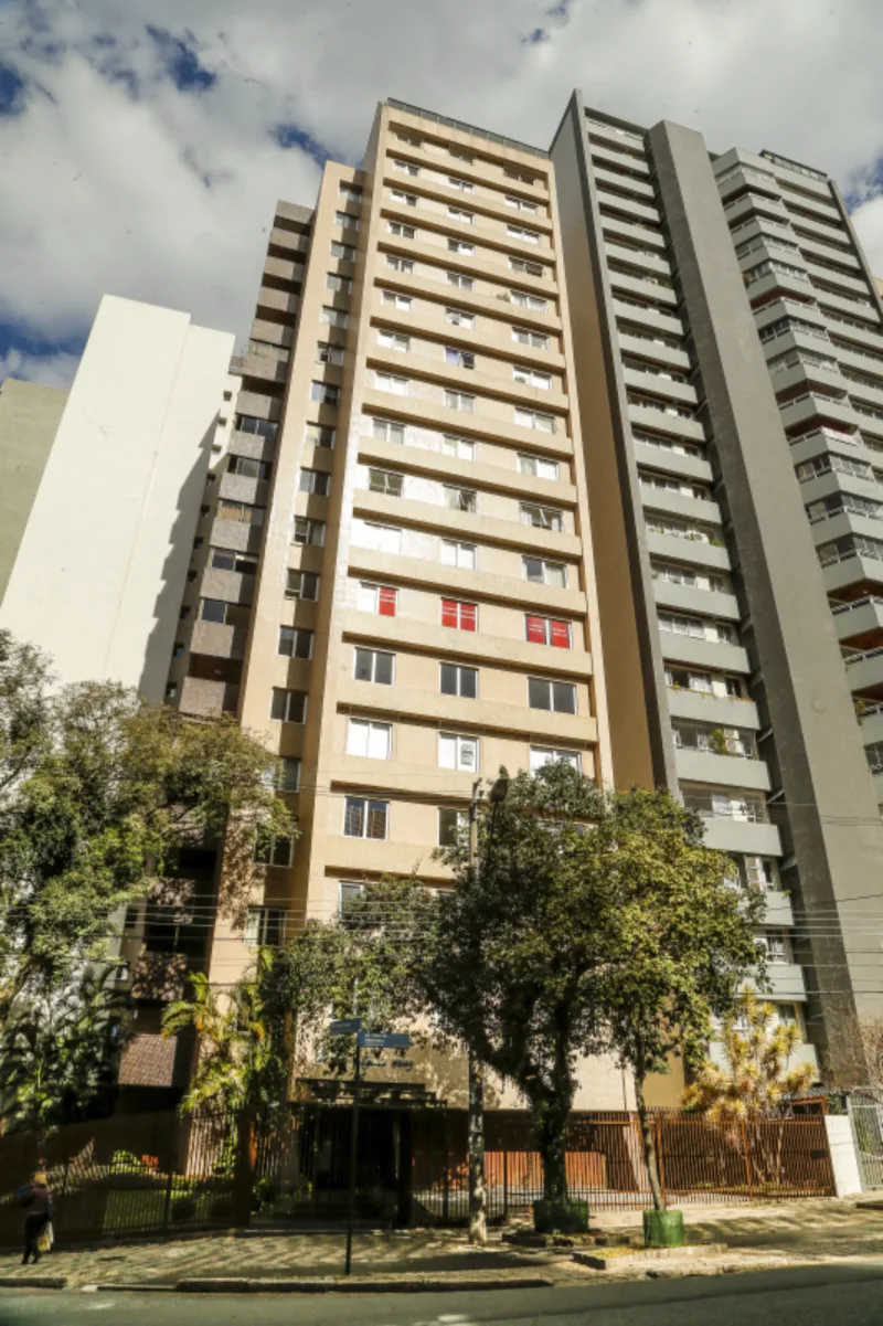 Nomes de alguns empreendimentos imobiliarios das cosntrutoras Tha e Cirela.