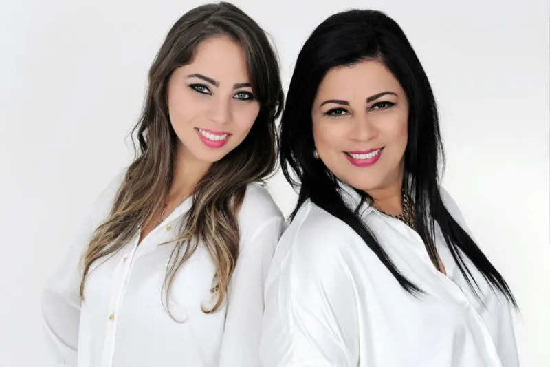 As arquitetas Carolina Leal Ribas e Denise Leal Ribas. Foto: Gerson Lima/Divulgação