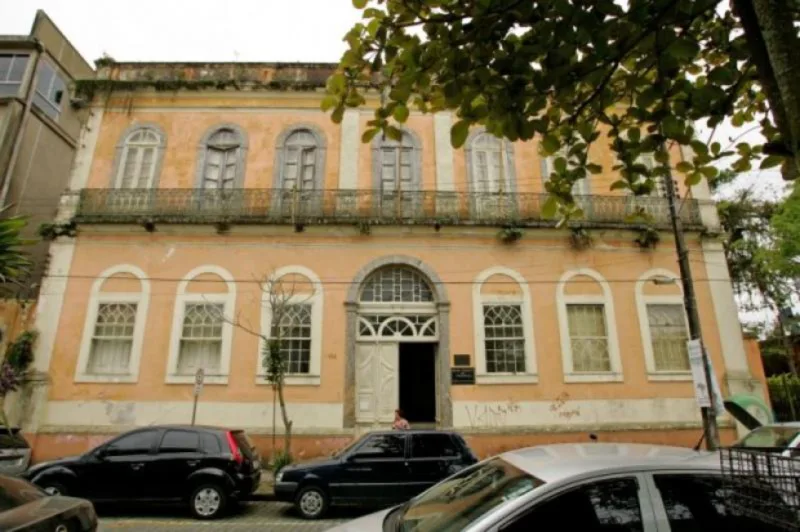 Fachada do Palacete Visconde de Nácar, onde Dom Pedro II se hospedou quando visitou Paranaguá, em 1880. Foto: Prefeitura Municipal de Paranaguá/Divulgação