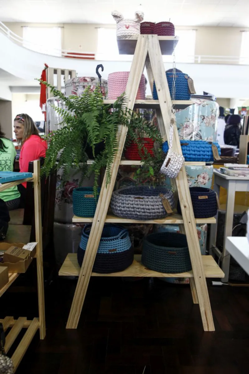 Feira de produtos Hand Made realizada na Clube sociedade Morgenaul, em Curitiba. Foto: André Rodrigues / Gazeta do Povo