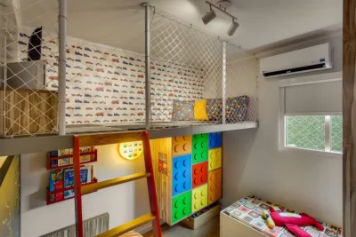 Decoração inspirada no Lego traz o lúdico para quarto infantil