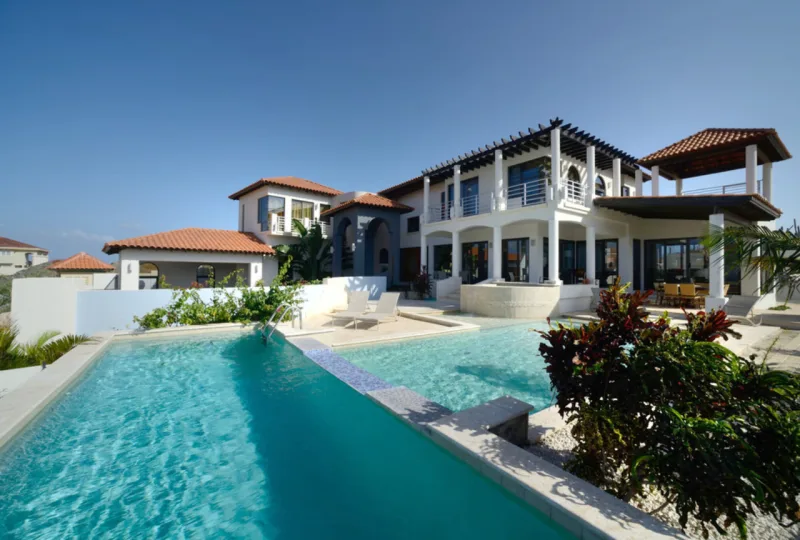 Mansão em Aruba ofertada pelo Thirdhome.