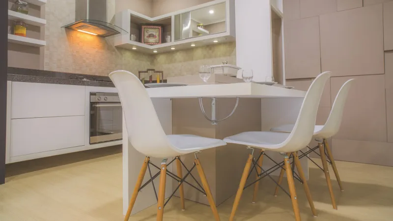 Casa Móbile também traz planejados com desconto.