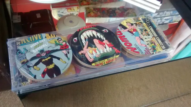 Porta-copos de super-heróis, R$ 28 o conjunto com seis