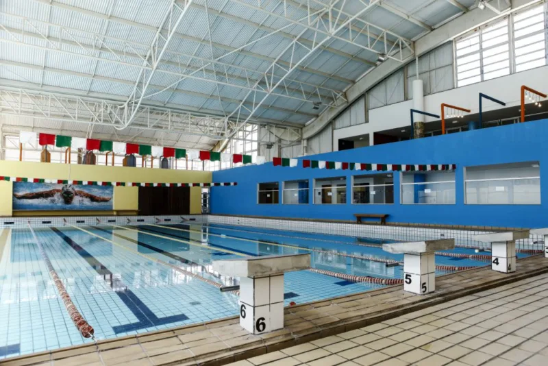 Sandro Percicotti revitalizou as piscinas. Foto: André Rodrigues/Gazeta do Povo